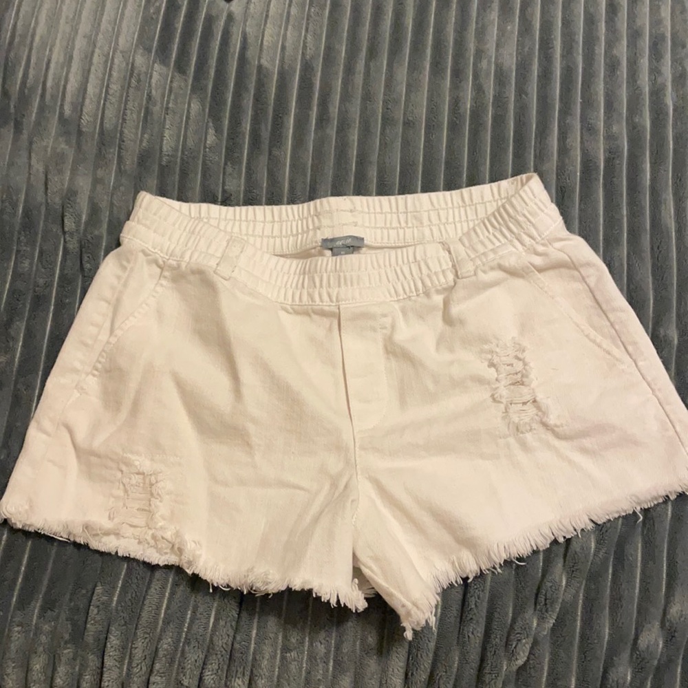 Aerie white shorts xs